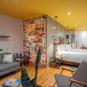 JUNIOR SUITE